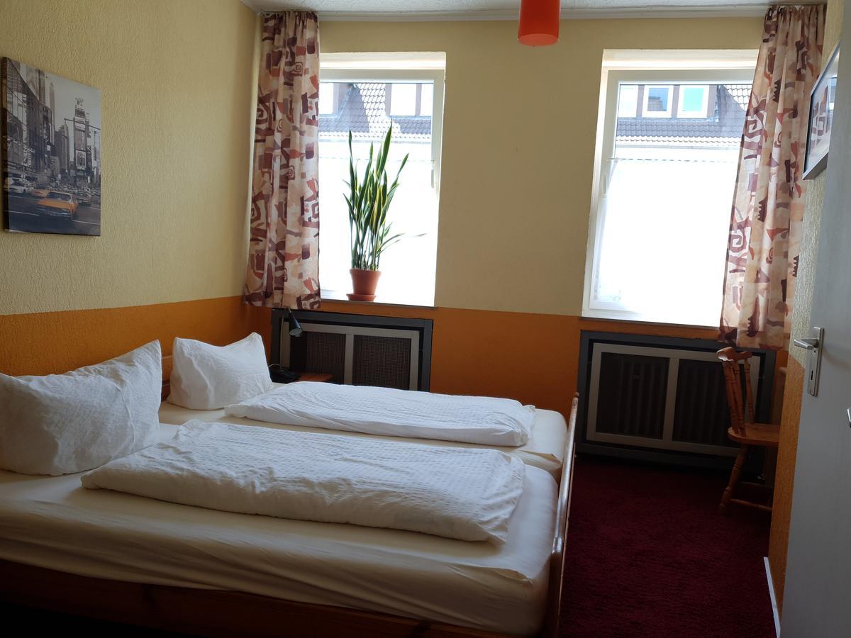 פאדרבורן Suedhotel מראה חיצוני תמונה